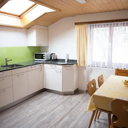 In Den Bergen Apartment *